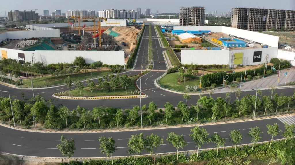 DLF Privana North view 4